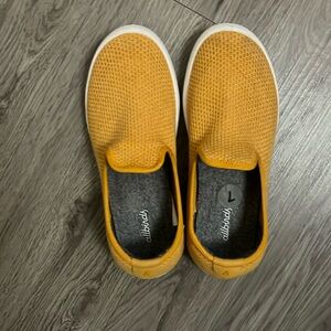Airbirds size 7 women’s shoes
